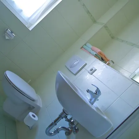 & Zum Himmel Rubenow